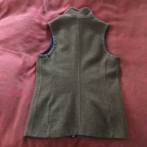 Ibex Merino Wool Vest - Picture 3 of 8